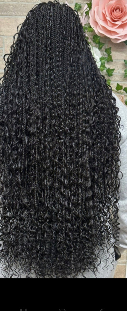 (6) GYPSY KNOTLESS BOX BRAID WITH HUMAN HAIR INCLUDED.