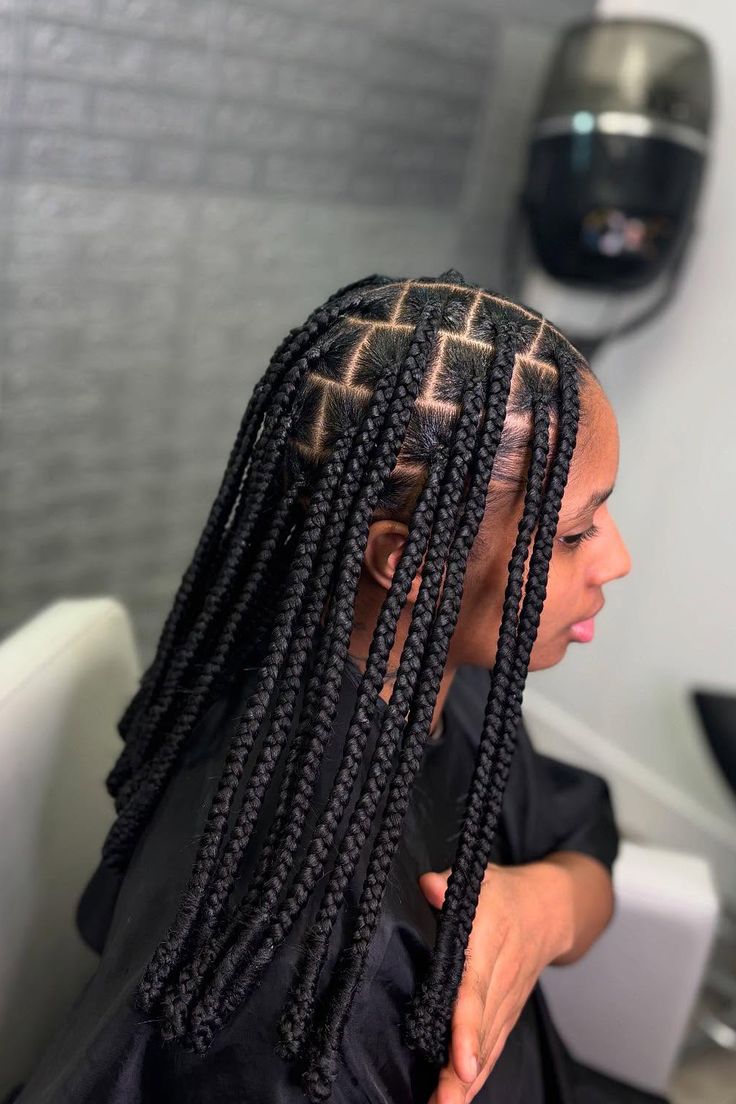 (1) KNOTLESS BOX BRAID PROMO,