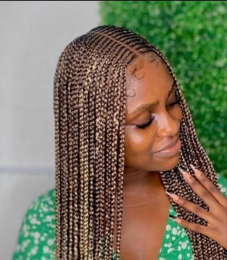(1E) > BEAUTIFUL DESIGN CONROWS PLS SCROLL FOR MORE PICTURES. (MID-BACK $260) (WAIST-LENGTH $300).  HAIR-INCLUDED