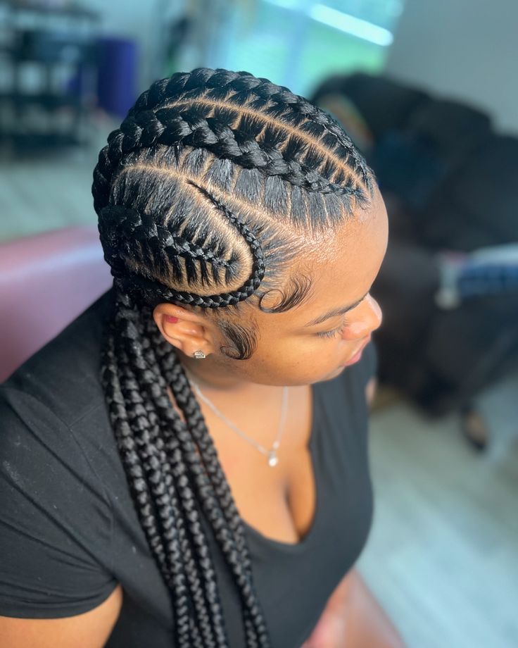 (1b...) conrows design with hair Included.
