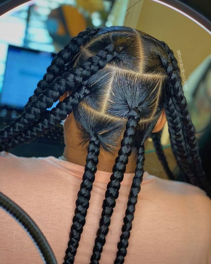 (1) > SMALL KNOTLESS BOX BRAID / BOX BRAID (MID-BACK > $250) (WAIST-LENGTH  $300) WITH HAIR INCLUDED > SCROLL FOR MORE SIZES, BOOK YOUR APPOINTMENT. CLICK ON ANY PICTURE OF SIZES YOU WANT TO BOOK.