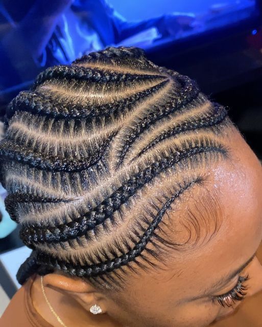 (b) STITCH CONROWS DESIGN IS $20 PER BRAIDS DEPENDING ON HOW MANY STITCH BRAIDS YOU WANT.  REGULAR CONROWS  IS $10 PER BRAIDS.  WITH OUT EXTENSION IS $15  FOR STITCH PER BRAIDS. SCROLL FOR MORE PICTURES.