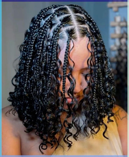 (4a) SHORT GYPSY KNOTLESS BOX BRAID, MEDIUM CURLY PICS NOT INCLUDED.  THEY ARE SOLD SEPERATELY.
