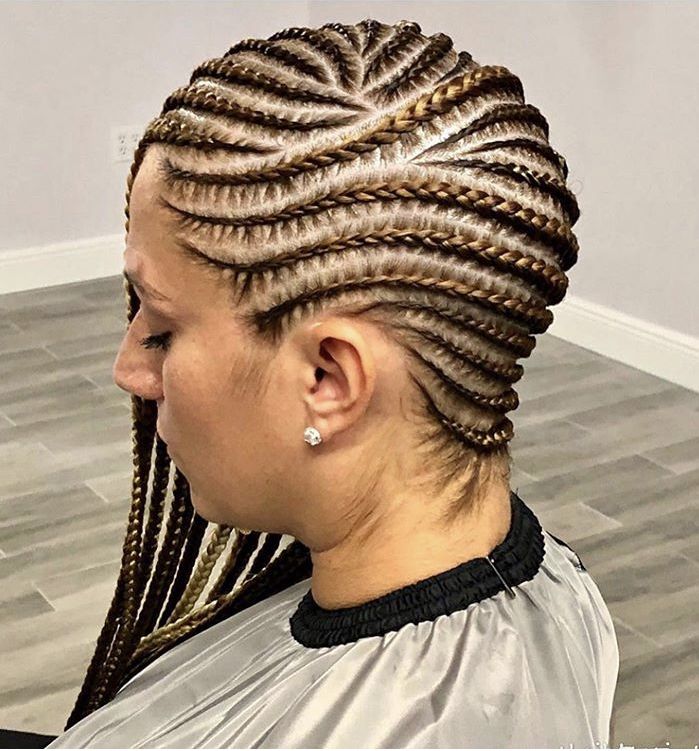 (D2) LEMONADE CONROWS DESIGN WITH HAIR INCLUDED.