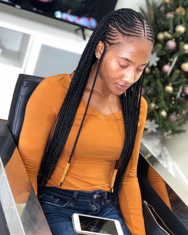 CONROWS DESIGN WITH HAIR INCLUDED.