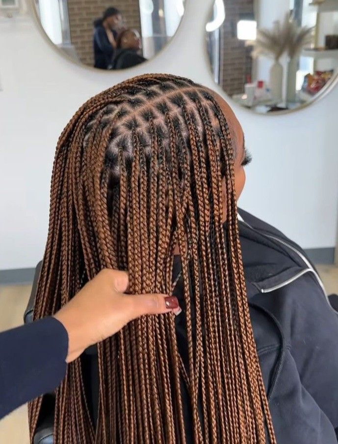 (1a,) KNOWLESS BOX BRAIDS,  HAIR IS INCLUDED ON THIS SERVICES. PROCESS TAKES 3 TO 6 HOURS DEPENDING ON SIZE & LENGTH.  SCROLL FOR MORE PICTURES.