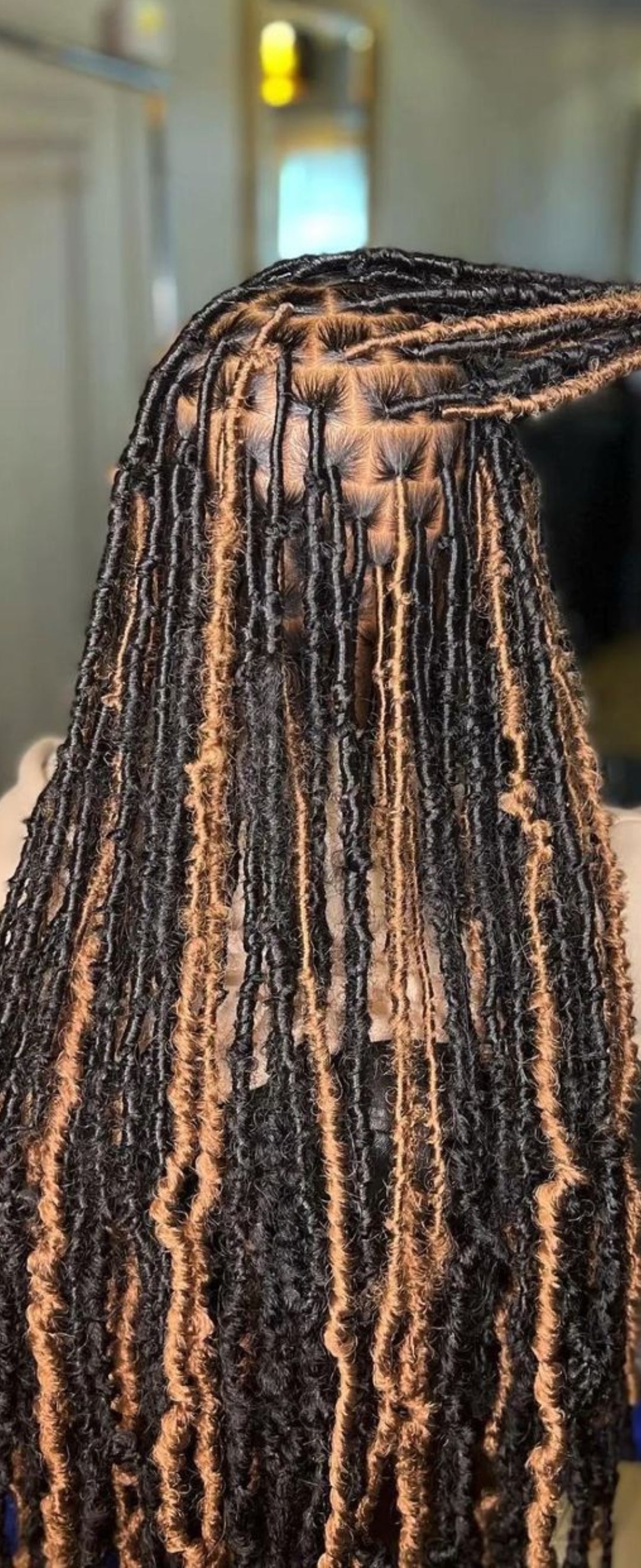 LOCS INSTALL, WE DON'T PROVIDE hair for this style.