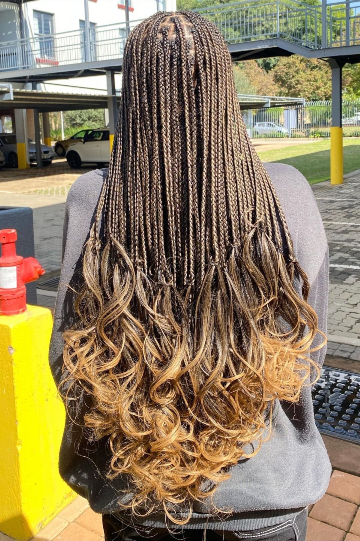 FRENCH CURLS / BOHO FRENCH CURLS. SCROLL FOR MORE PICTURES.  S/$300, S/M, $280, M, $250. HAIR NOT INCLUDED. MID-BACK TO WAIST-LENGTH.
