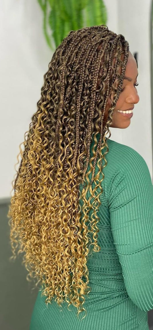 (8g) > BOHEMIAN KNOTLESS BOX BRAID WITH HAND MADE CURLS  (Mid-Back $250)  (Waist length $280)  (Shoulder length $200)