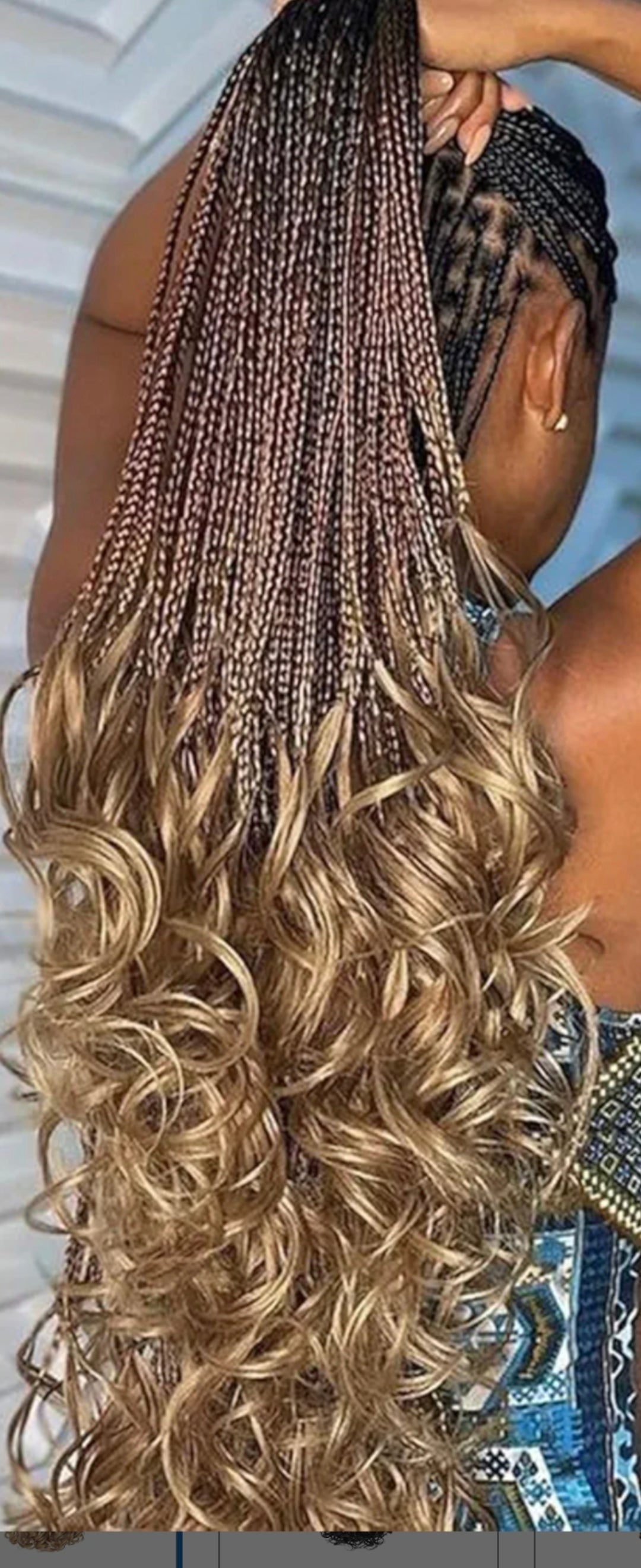 (D) SMALL FRENCH CURLY DESIGN, we don't provide FRENCH CURLS FOR THIS HAIR STYLE.  YOU CAN ALSO BRING YOUR OWN FRENCH CURLS HAIR.
