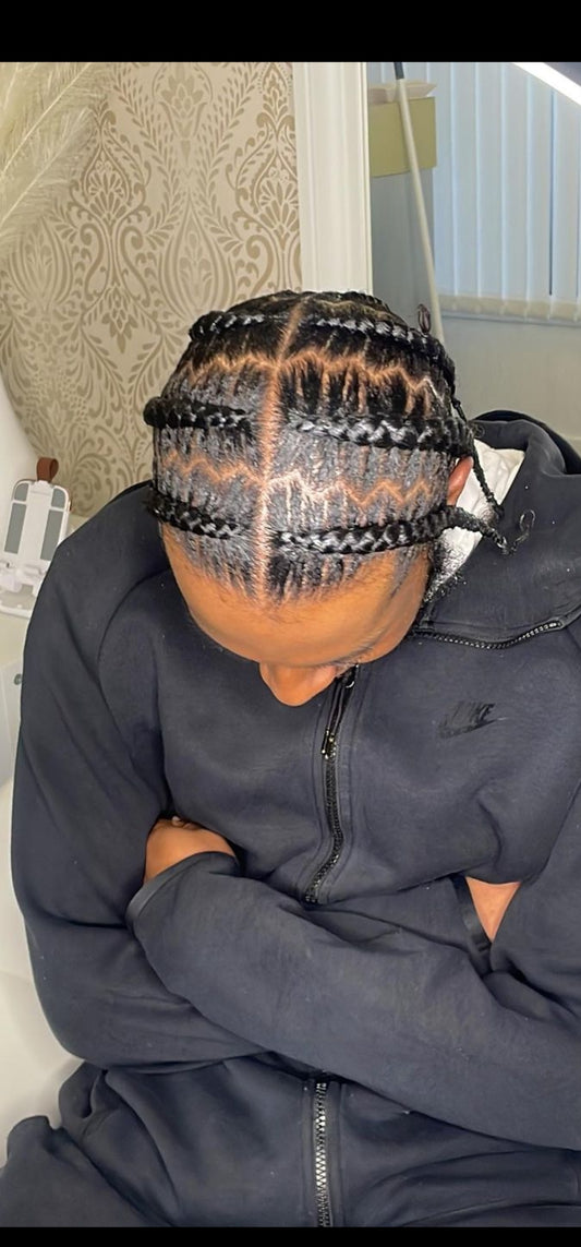 (L)> MEN CONROWS DESIGN WITH NATURAL HAIR.