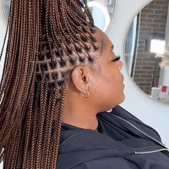 (1) > SMALL KNOTLESS BOX BRAID / BOX BRAID (MID-BACK > $250) (WAIST-LENGTH  $300) WITH HAIR INCLUDED > SCROLL FOR MORE SIZES, BOOK YOUR APPOINTMENT. CLICK ON ANY PICTURE OF SIZES YOU WANT TO BOOK.